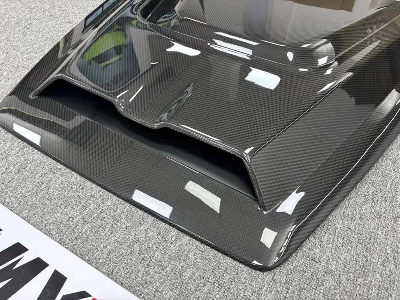 Prepreg Dry Carbon Fiber G800 BRBUS Hood Hood Bonnet Body Kits for G W465